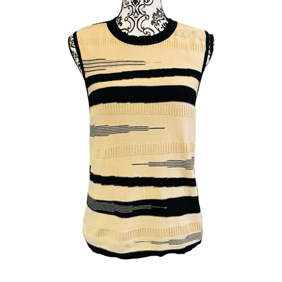 DKNY Cream Graphic Sleeveless Tank Top NWT Sz-L - Picture 1 of 5